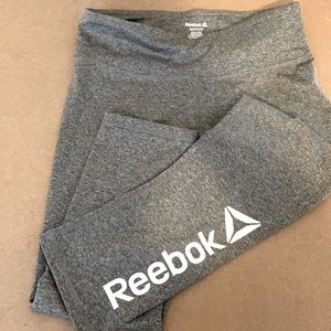 NWOT Reebok crop leggings SMALL